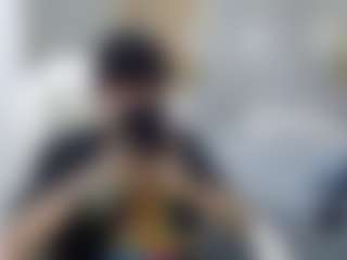 Iantwink18's Live Sex Cam Show