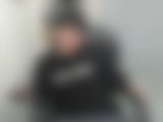 Iantwink18's Live Sex Cam Show