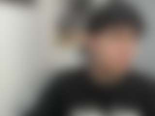 Iantwink18's Live Sex Cam Show