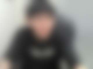 Iantwink18's Live Sex Cam Show