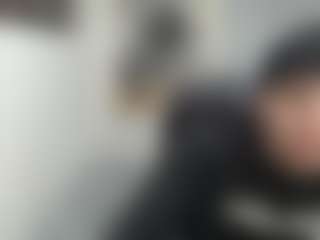 Live cam show with Iantwink18 - Tease on Dolls Live