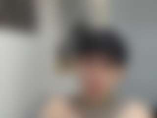 Iantwink18's Live Sex Cam Show