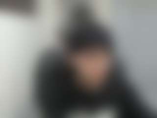 Iantwink18's Live Sex Cam Show