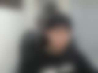 Iantwink18's Live Sex Cam Show