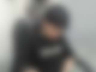 Iantwink18's Live Sex Cam Show