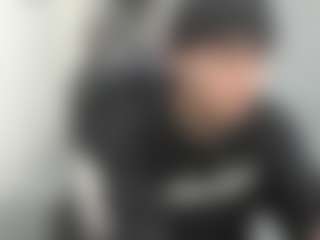 Iantwink18's Live Sex Cam Show