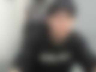 Iantwink18's Live Sex Cam Show