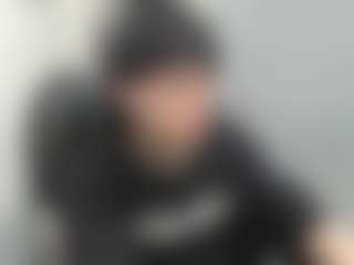 Iantwink18's Live Sex Cam Show