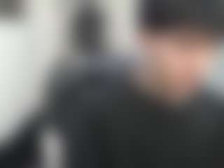Iantwink18's Live Sex Cam Show