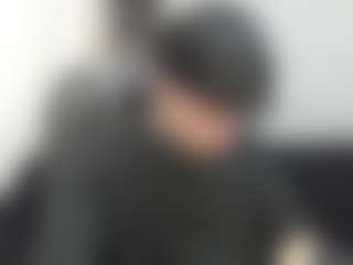 Iantwink18's Live Sex Cam Show