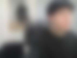 Iantwink18's Live Sex Cam Show