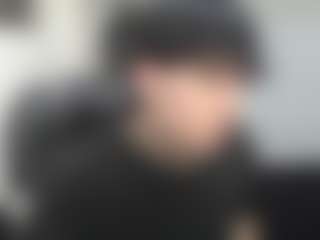 Iantwink18's Live Sex Cam Show