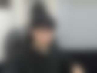 Iantwink18's Live Sex Cam Show