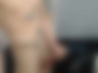 Iantwink18's Live Sex Cam Show