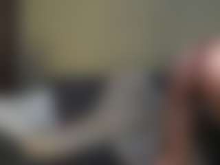 Live cam show with KatrinJons - Scissoring on Uber Horny