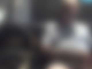Live cam show with sheshee007 - Average on TeamSkeetLive