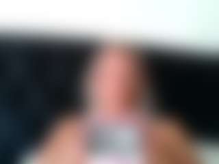 malibumelons's Live Sex Cam Show