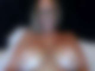 malibumelons's Live Sex Cam Show