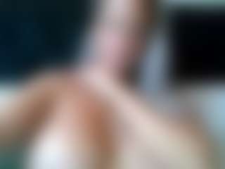 Live cam show with malibumelons - Big Tits on live.xheat.ai