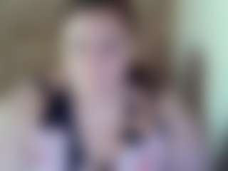 AdelaCheri's Live Sex Cam Show