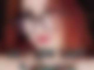 Live cam show with Shaley - Public Red Hair on TastyBlacksLive