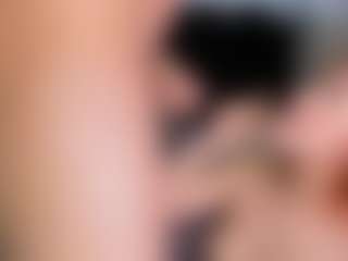 Delphinebella's Live Sex Cam Show