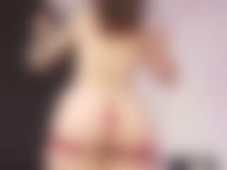 Live cam show with Justonecute - Nails on Dare Cams