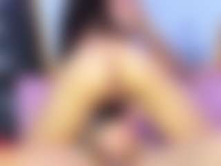 Live cam show with KimberlyHoward - Threesome on Soda Cam