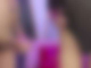 Live cam show with KimberlyHoward - Squirt on Camsoda