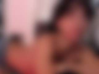 Live cam show with MikeOtthon - Black Hair on AdultVida.com
