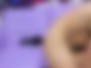 RiverThomas's Live Sex Cam Show