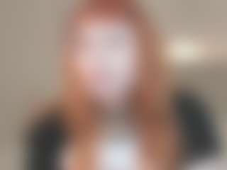 Live cam show with Roxy-Moor - Flirt White on Streamer API | united kingdom