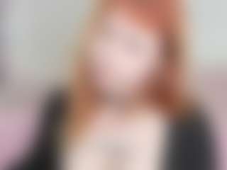 Live cam show with Roxy-Moor - Flirt on Ass Tok