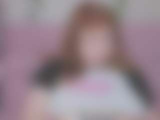 Live cam show with Roxy-Moor - Blue Eyes on camwithhim.com