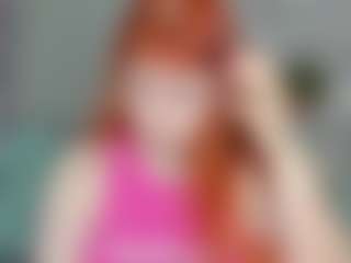 Live cam show with Roxy-Moor - Chubby on Uber Horny