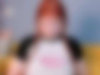 Live cam show with Roxy-Moor - Red Hair on CamSodaAdn
