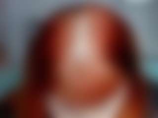 Live cam show with Roxy-Moor - Red Hair Young Adult on Milfs Live