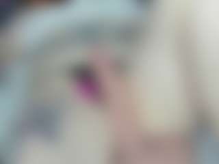 Live cam show with Roxy-Moor - Red Hair on Mixed Magazine Live