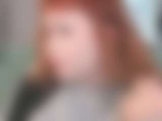 Live cam show with Roxy-Moor - Upskirt on Dolls Live