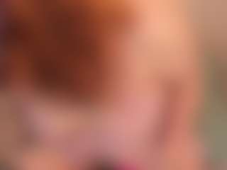 Show de cam en vivo con Roxy-Moor - Red Hair Dildo en Camsoda