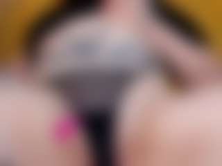 Live cam show with Roxy-Moor - Red Hair Fetish on MyBangCams