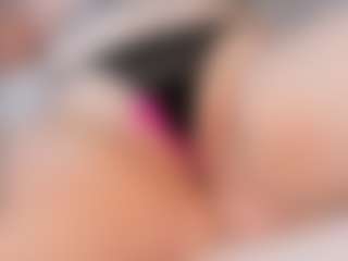 Roxy-Moor's Live Sex Cam Show