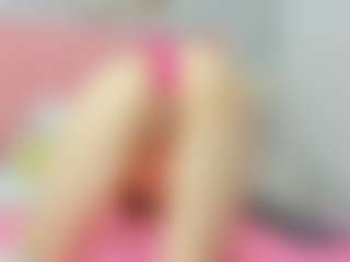Live cam show with SelenaMiel - Body Massage on Porn Luv