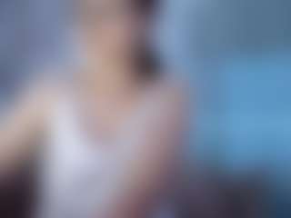 Live cam show with Ria - Ass Clapping on Camsoda