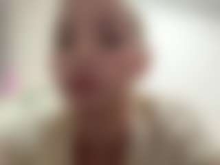 Live cam show with FelisaHarvath - Brown Hair on madthumbs