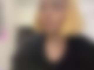 Live cam show with FelisaHarvath - Average on Nude Chat * 1 On 1 Webcam Sex * Live Cam Show