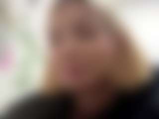 Live cam show with FelisaHarvath - Flashing on Hubzter Live