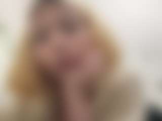 Live cam show with FelisaHarvath - Deepthroat on Camsoda