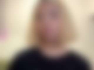 Live cam show with FelisaHarvath - Blue Eyes on Streamer API