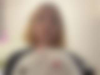 Live cam show with FelisaHarvath - Average on infinitiblacc.com